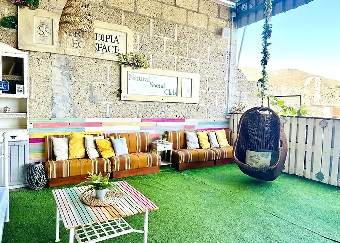 Lykke Suite Spa Sauna Piscina Y Jardin