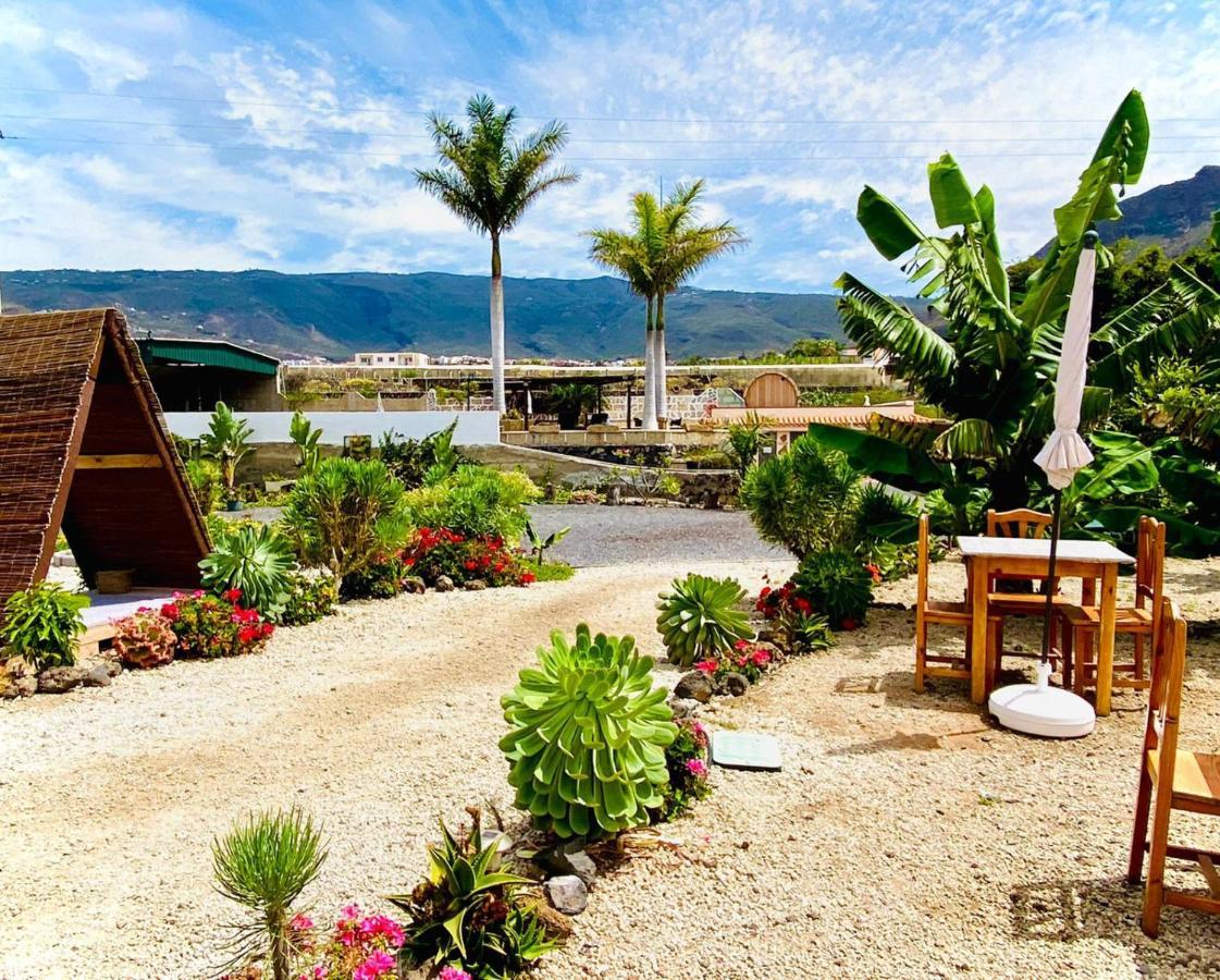 Lykke Sauna Piscina Y Jardin * Buzanada